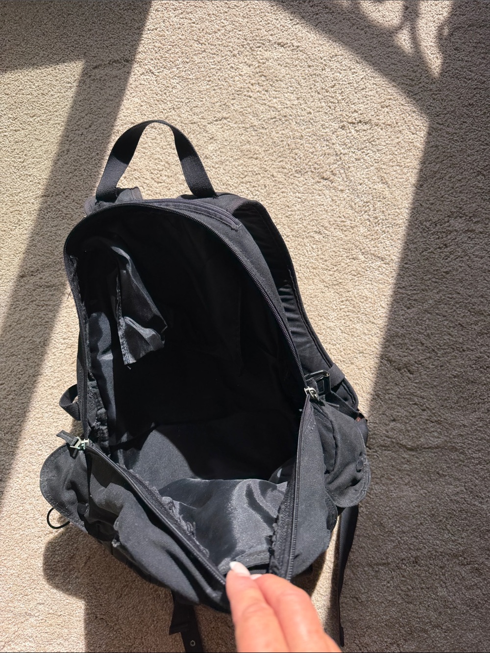 Vans Black Canvas Utility Backpack - Picture 4 of 4